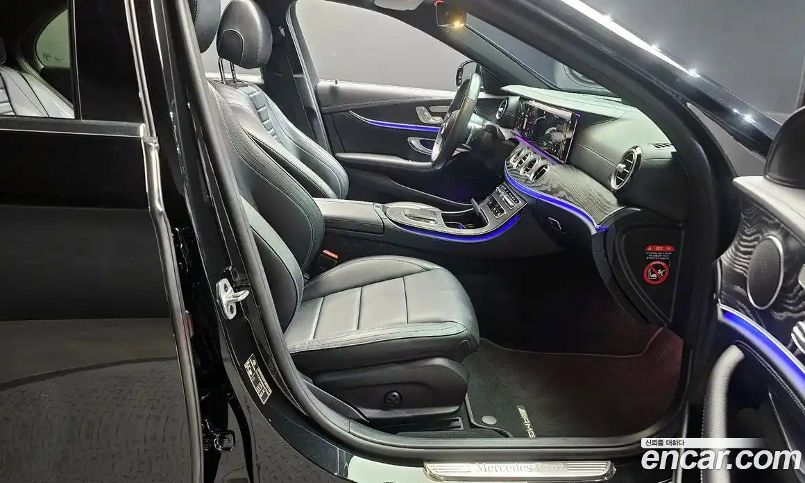 Mercedes-Benz E-Class 2021 1.9 Автомат в Москве № 224454, фото 17