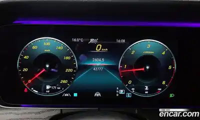 Mercedes-Benz E-Class 2021 1.9 Автомат в Москве № 224454, миниатюра 7