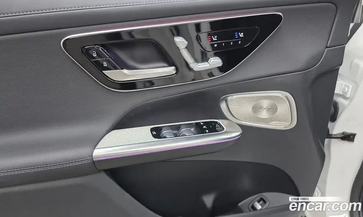 Mercedes-Benz GLC-Class 2025 2.0 Автомат в Москве № 229391, фото 16