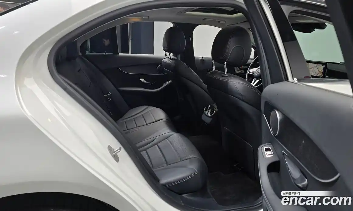 Mercedes-Benz C-Class 2021 1.9 Автомат в Москве № 229636, фото 9