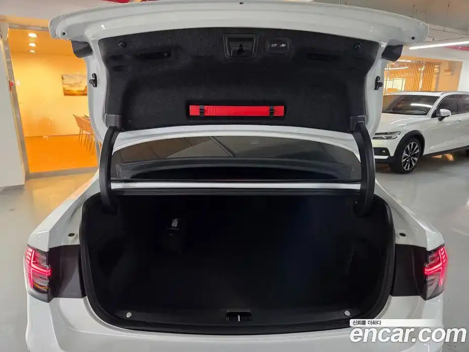 Volvo S90 2026 2.0 Автомат в Москве № 230719, фото 20