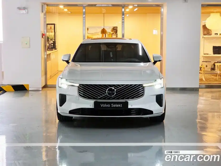 Volvo S90 2026 2.0 Автомат в Москве № 230719, фото 3