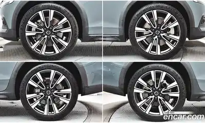 Volvo V60 2023 2.0 Автомат в Москве № 230887, миниатюра 4