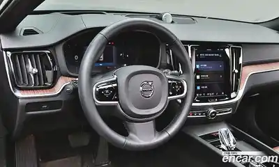 Volvo V60 2023 2.0 Автомат в Москве № 230887, миниатюра 10