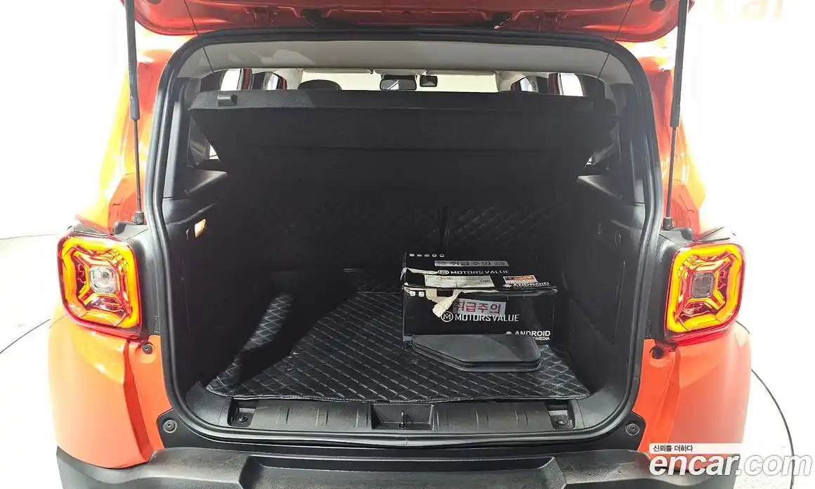 Jeep Renegade 2020 1.6 Автомат в Москве № 232407, фото 20