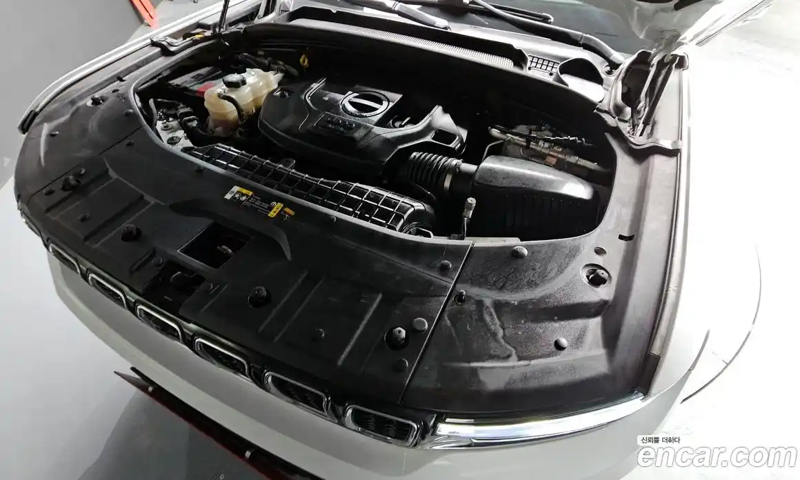 Jeep Cherokee 2021 3.6 Автомат в Москве № 232512, фото 14