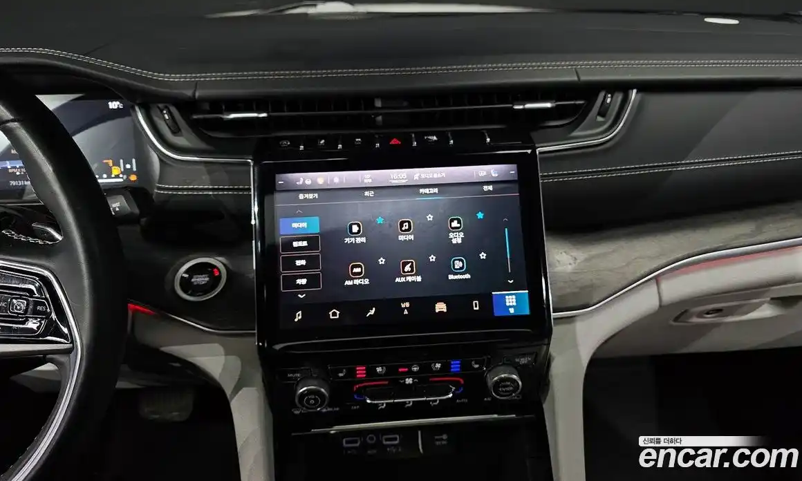 Jeep Cherokee 2021 3.6 Автомат в Москве № 232512, фото 4