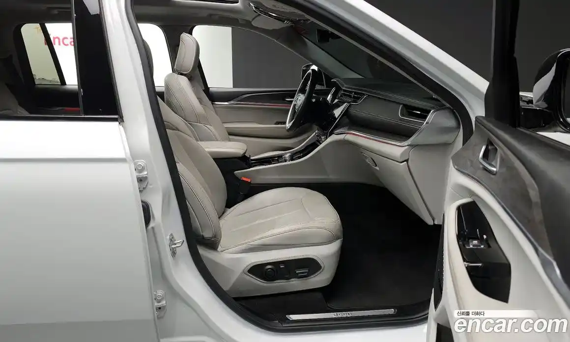 Jeep Cherokee 2021 3.6 Автомат в Москве № 232512, фото 5