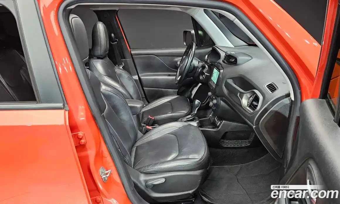 Jeep Renegade 2021 2.4 Автомат в Москве № 232633, фото 16