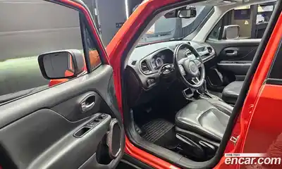 Jeep Renegade 2021 2.4 Автомат в Москве № 232633, миниатюра 4