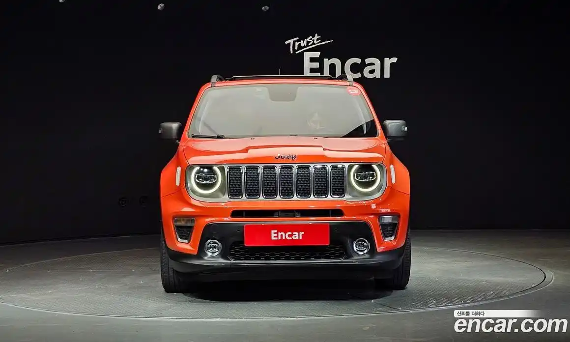 Jeep Renegade 2021 2.4 Автомат в Москве № 232633, фото 10