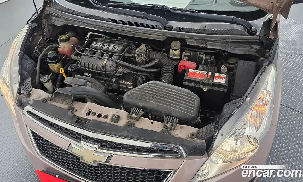 Chevrolet Spark 2012 1.0 Автомат в Москве № 239475, фото 18