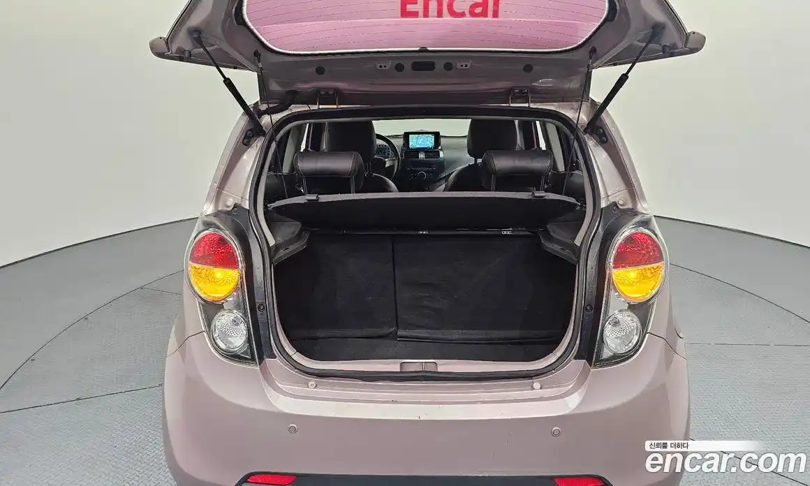 Chevrolet Spark 2012 1.0 Автомат в Москве № 239475, фото 20