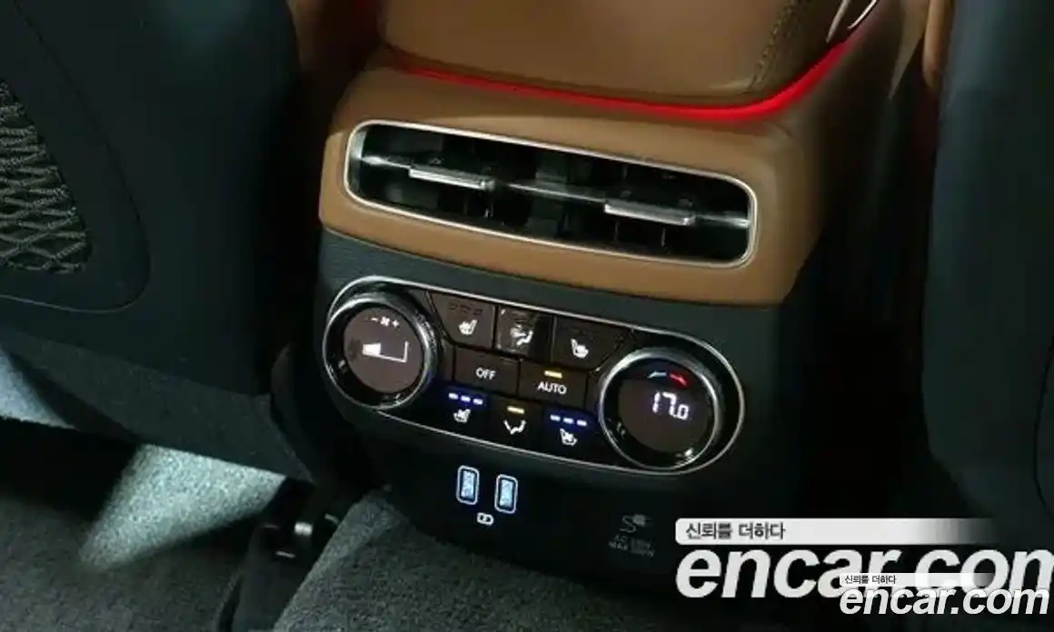 Genesis GV70 2024 2.5 Автомат в Москве № 24350, фото 12