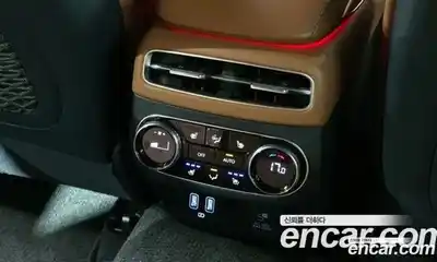 Genesis GV70 2024 2.5 Автомат в Москве № 24350, миниатюра 12