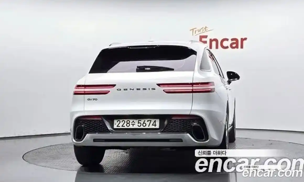 Genesis GV70 2024 2.5 Автомат в Москве № 24350, фото 17