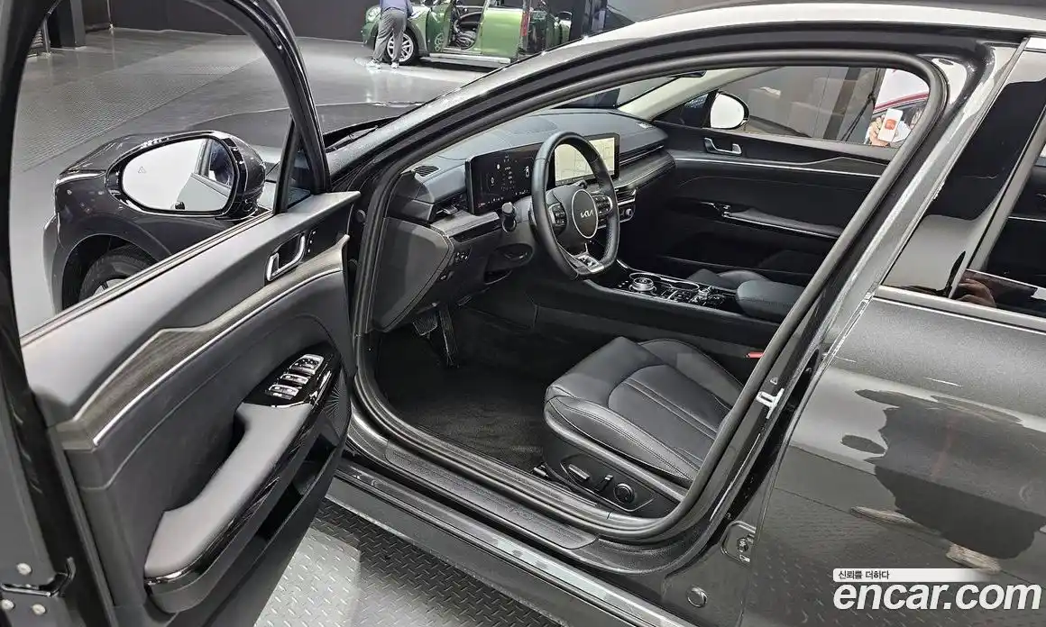 Kia K5 2025 1.6 Автомат в Москве № 248075, фото 11