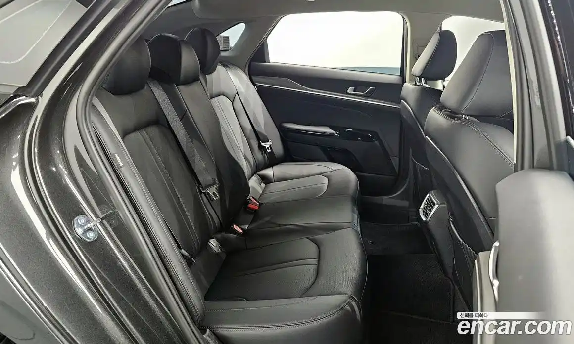 Kia K5 2025 1.6 Автомат в Москве № 248075, фото 12