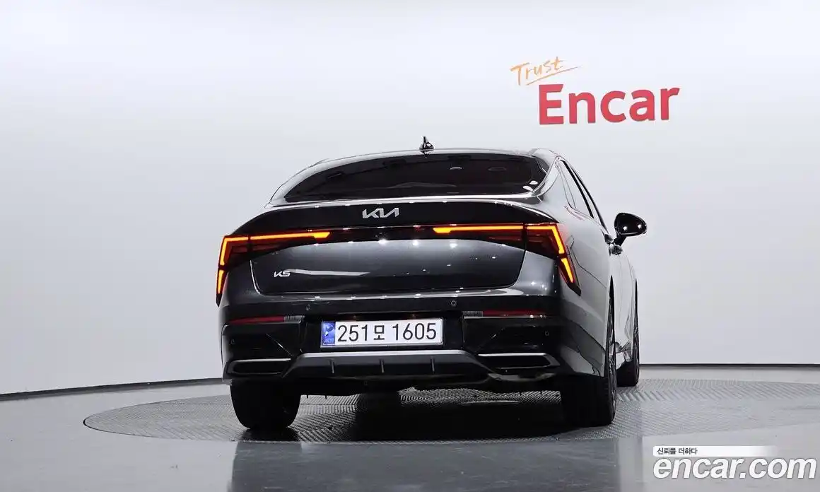 Kia K5 2025 1.6 Автомат в Москве № 248075, фото 4