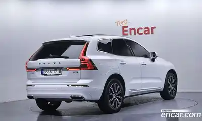 Volvo XC60 2021 2.0 Автомат в Москве № 251100, миниатюра 2