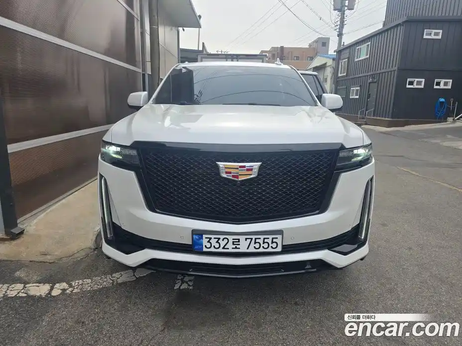 Cadillac Escalade 2023 6.2 Автомат в Москве № 256383, фото 5