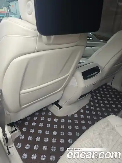 Cadillac Escalade 2023 6.2 Автомат в Москве № 256383, миниатюра 10