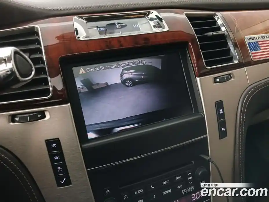 Cadillac Escalade 2011 6.2 Автомат в Москве № 256557, фото 13