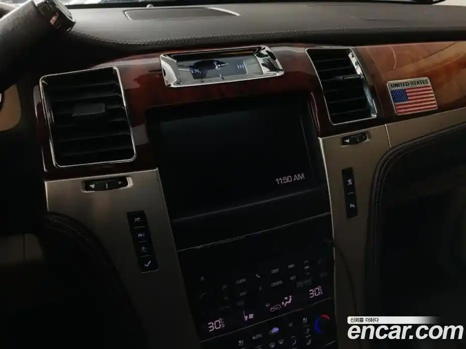 Cadillac Escalade 2011 6.2 Автомат в Москве № 256557, фото 14