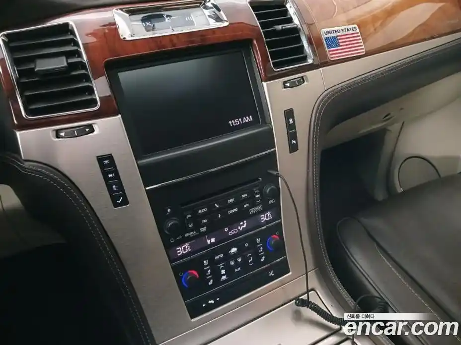 Cadillac Escalade 2011 6.2 Автомат в Москве № 256557, фото 15