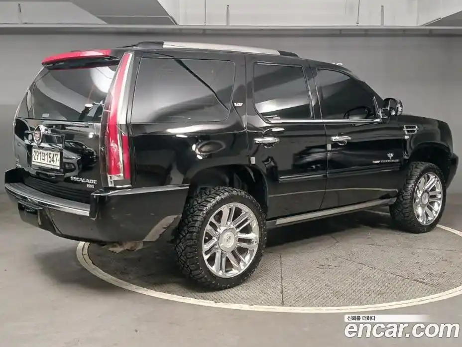 Cadillac Escalade 2011 6.2 Автомат в Москве № 256557, фото 4