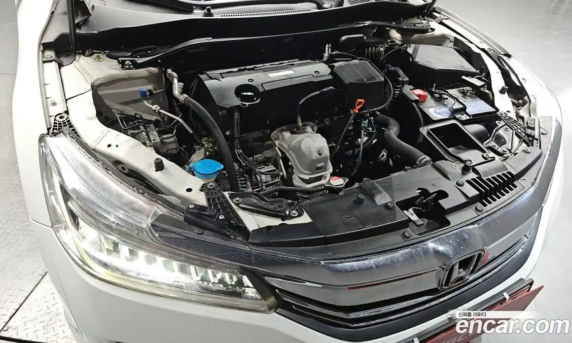 Honda Accord 2017 2.4 Автомат в Москве № 258866, фото 14