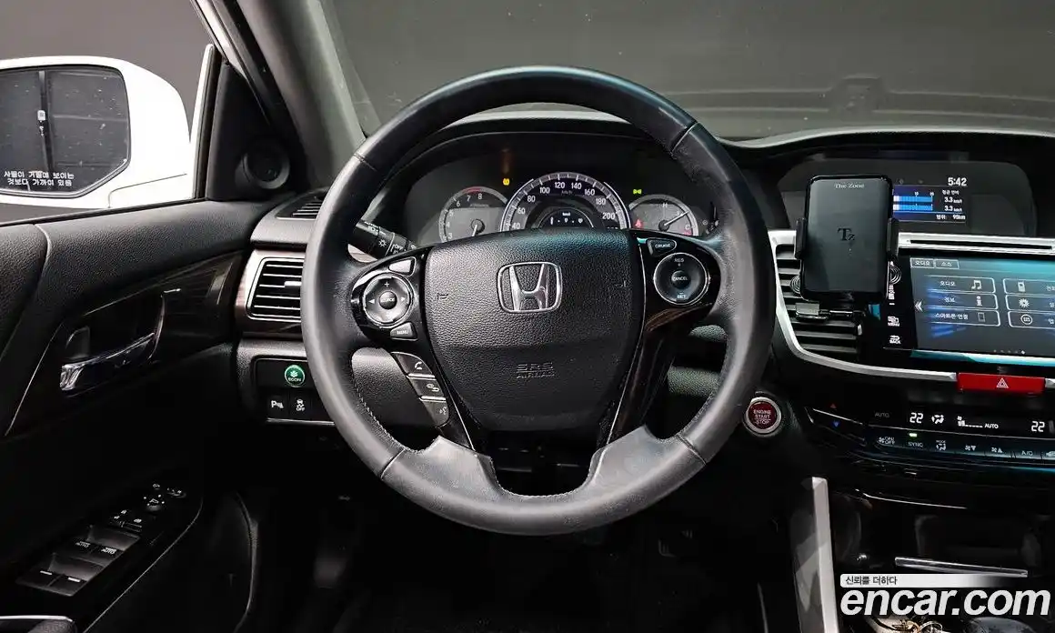 Honda Accord 2017 2.4 Автомат в Москве № 258866, фото 19