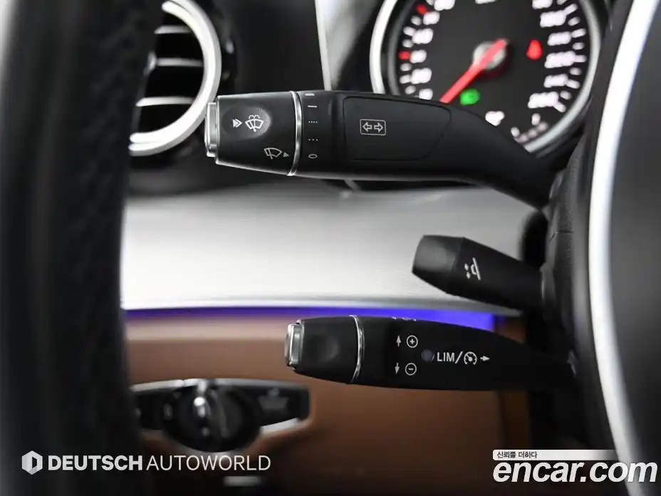 Mercedes-Benz E-Class 2018 2.0 Автомат в Москве № 264253, фото 17