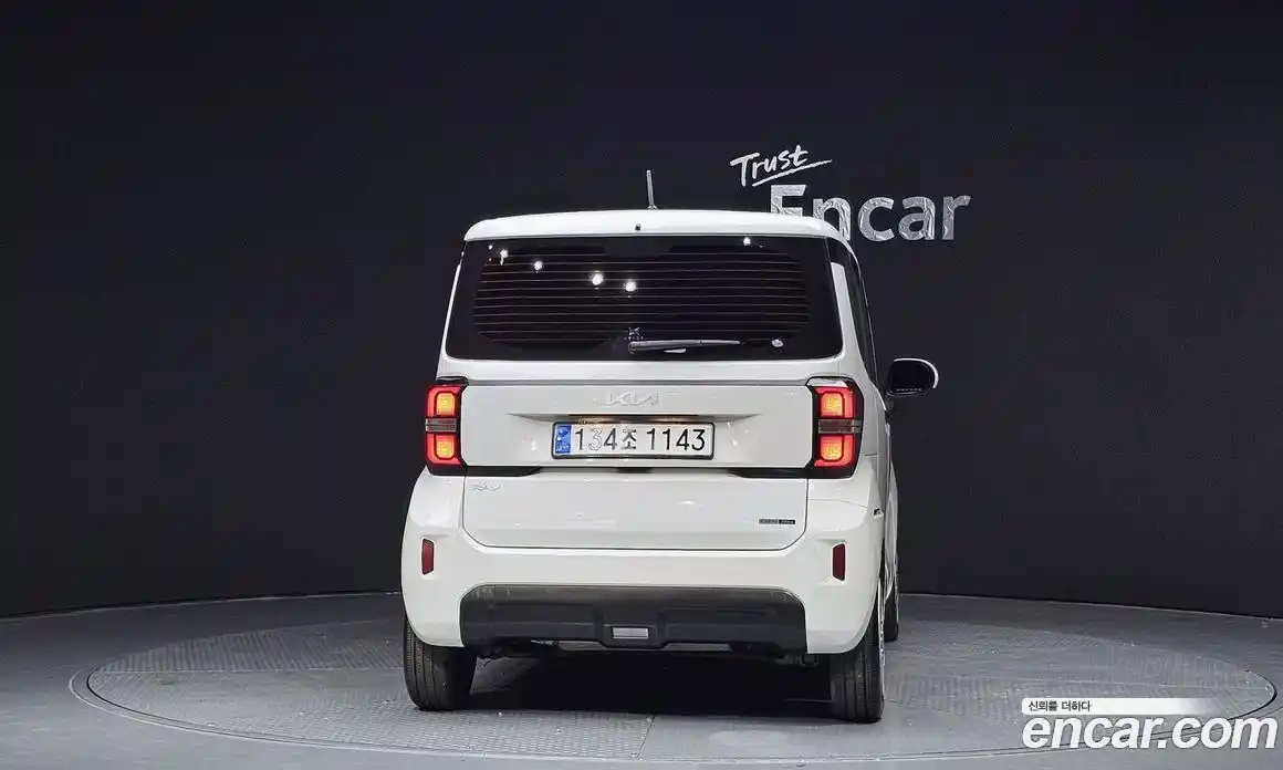 Kia Ray 2023 1.0 Автомат в Москве № 265571, фото 11