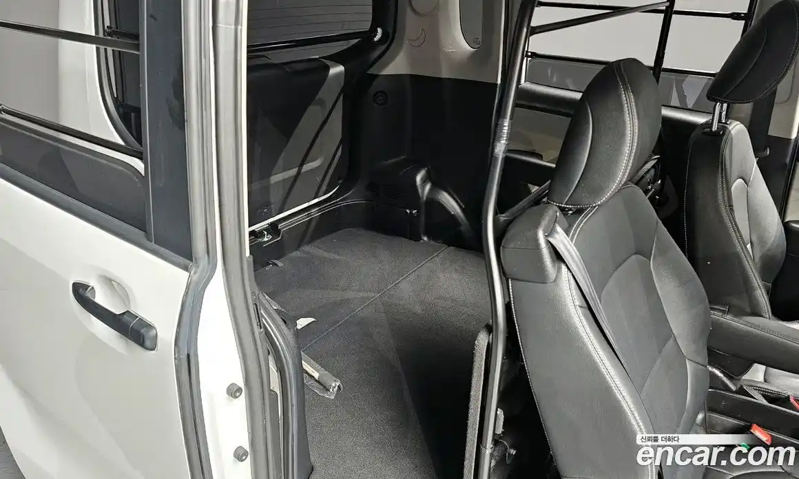 Kia Ray 2023 1.0 Автомат в Москве № 265571, фото 5