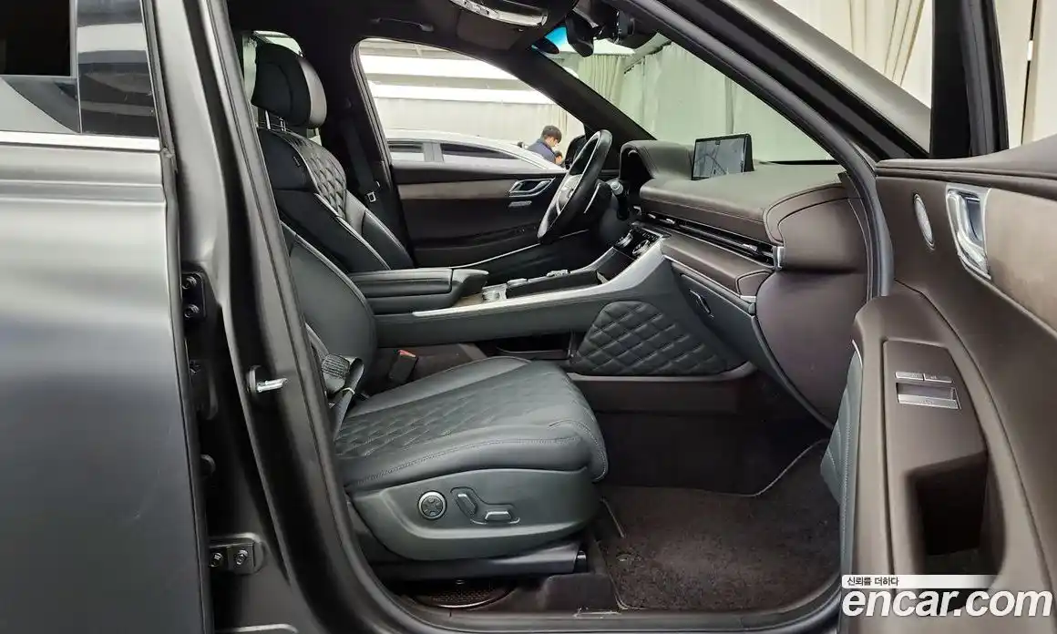 Genesis GV80 2023 2.5 Автомат в Москве № 26908, фото 16