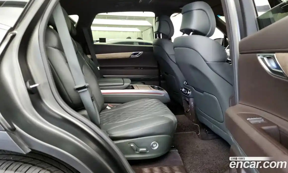 Genesis GV80 2023 2.5 Автомат в Москве № 26908, фото 18