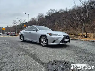 Lexus ES 2019 2.5 Автомат в Москве № 272363, миниатюра 8