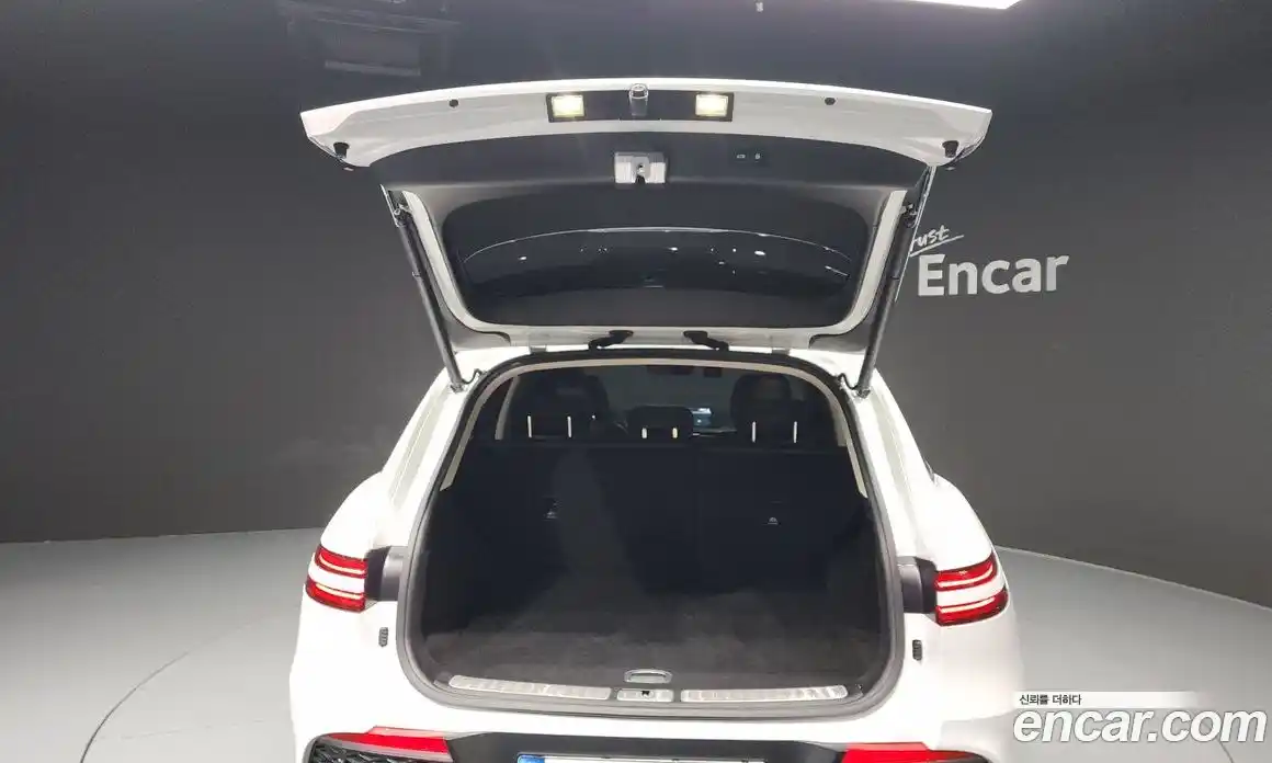 Genesis GV70 2021 2.5 Автомат в Москве № 27332, фото 17