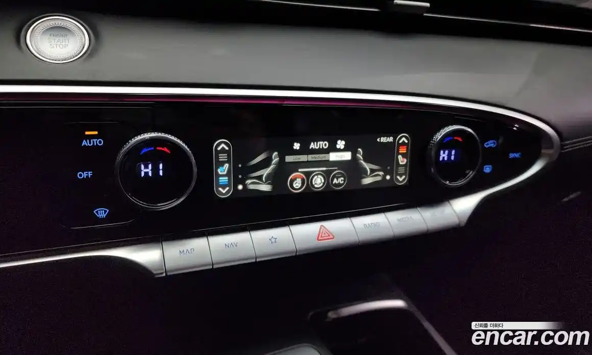 Genesis GV70 2021 2.5 Автомат в Москве № 27332, фото 5