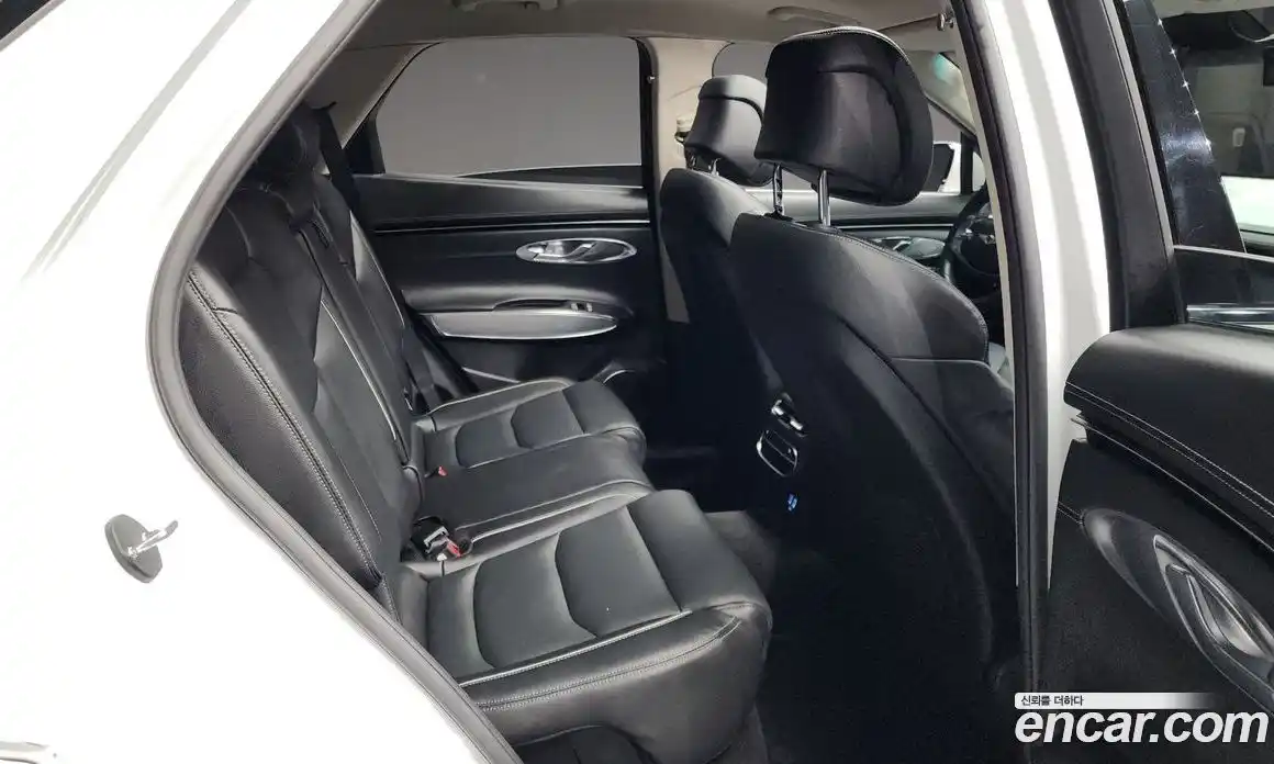 Genesis GV70 2021 2.5 Автомат в Москве № 27332, фото 6