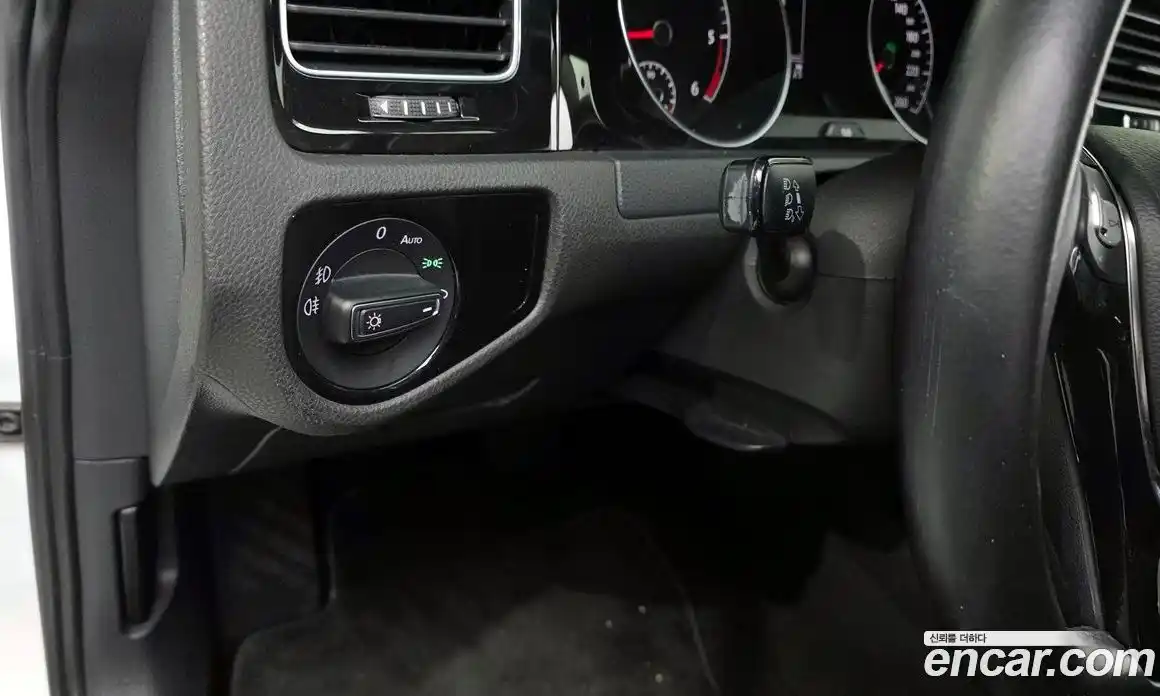 Volkswagen Golf 2015 2.0 Автомат в Москве № 277070, фото 15