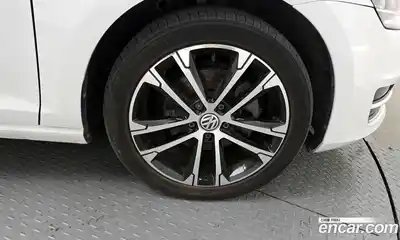 Volkswagen Golf 2015 2.0 Автомат в Москве № 277070, миниатюра 6