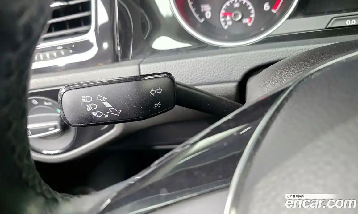 Volkswagen Golf 2015 2.0 Автомат в Москве № 277070, фото 9