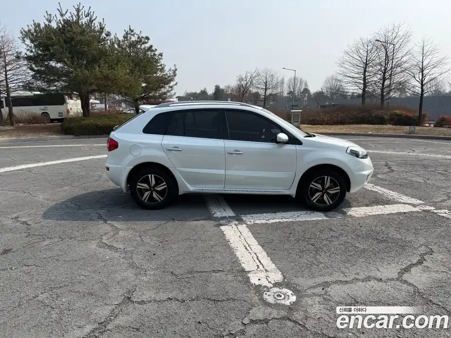 Renault QM5 2015 2.0 Автомат в Москве № 277683, фото 4