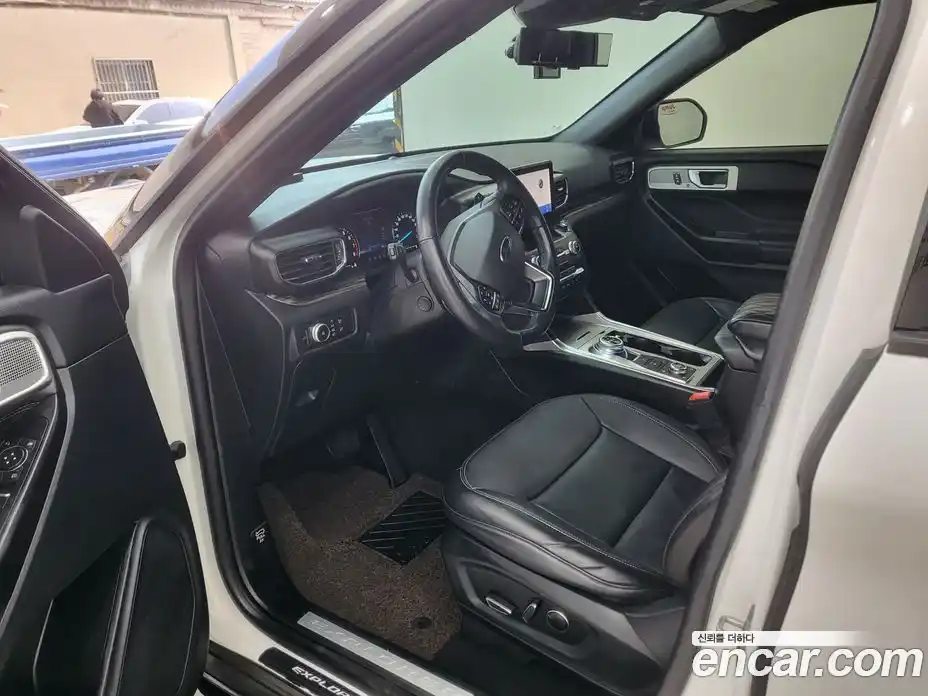 Ford Explorer 2020 2.3 Автомат в Москве № 282066, фото 8