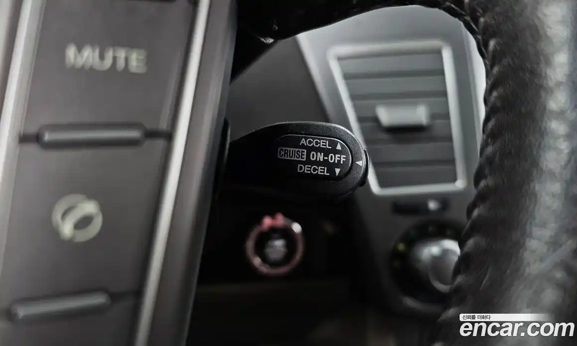 SsangYong Korando 2015 2.0 Автомат в Москве № 28482, фото 11