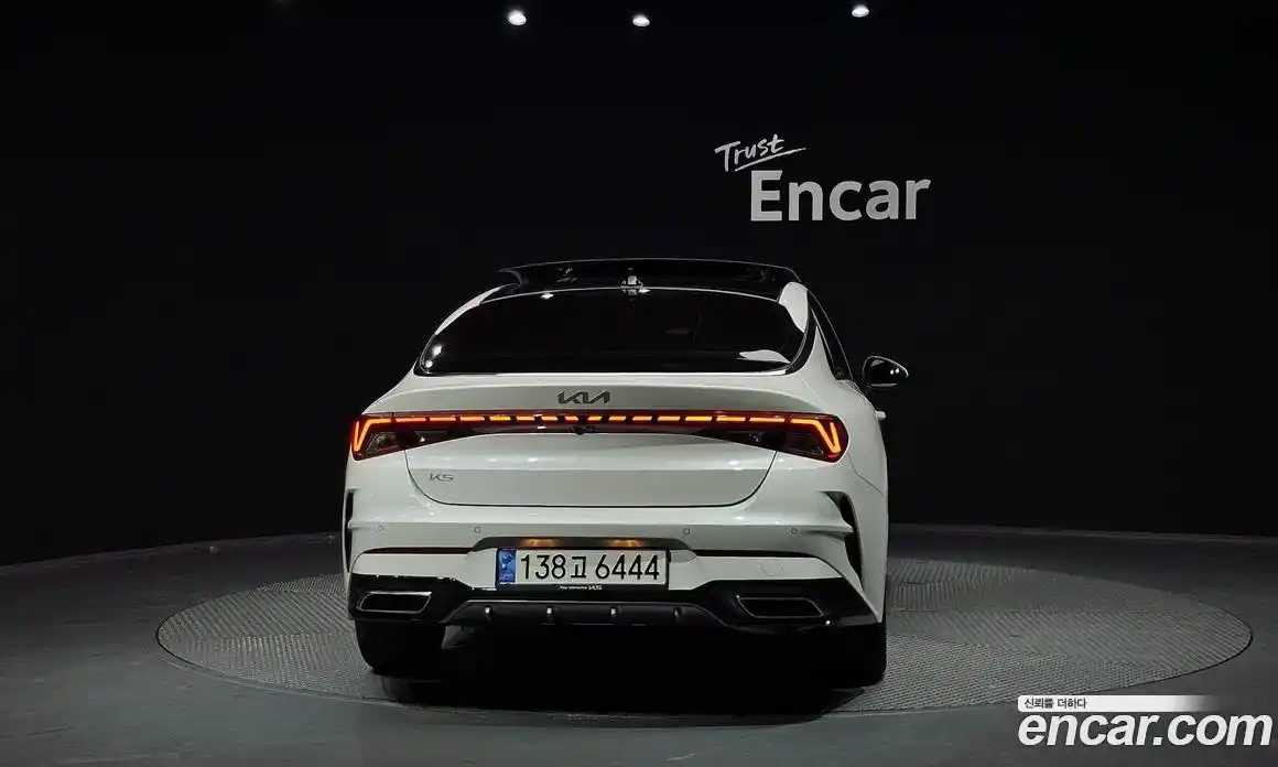 Kia K5 2023 2.0 Автомат в Москве № 287866, фото 16