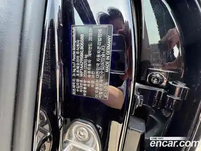 Porsche Macan 2019 2.0 Автомат в Москве № 294113, миниатюра 4