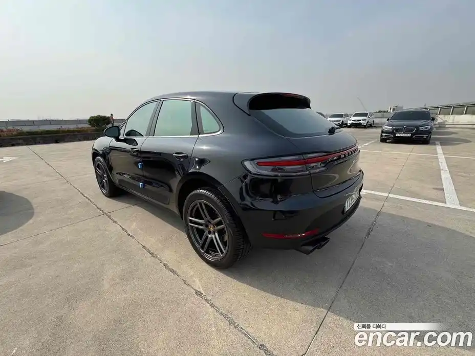 Porsche Macan 2019 2.0 Автомат в Москве № 294113, фото 6